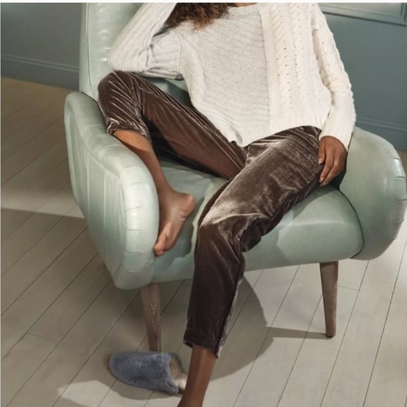 Elevenses Anthropologie Sonia Velvet Joggers Pants Dark Purple Small Cropped - Picture 2 of 16